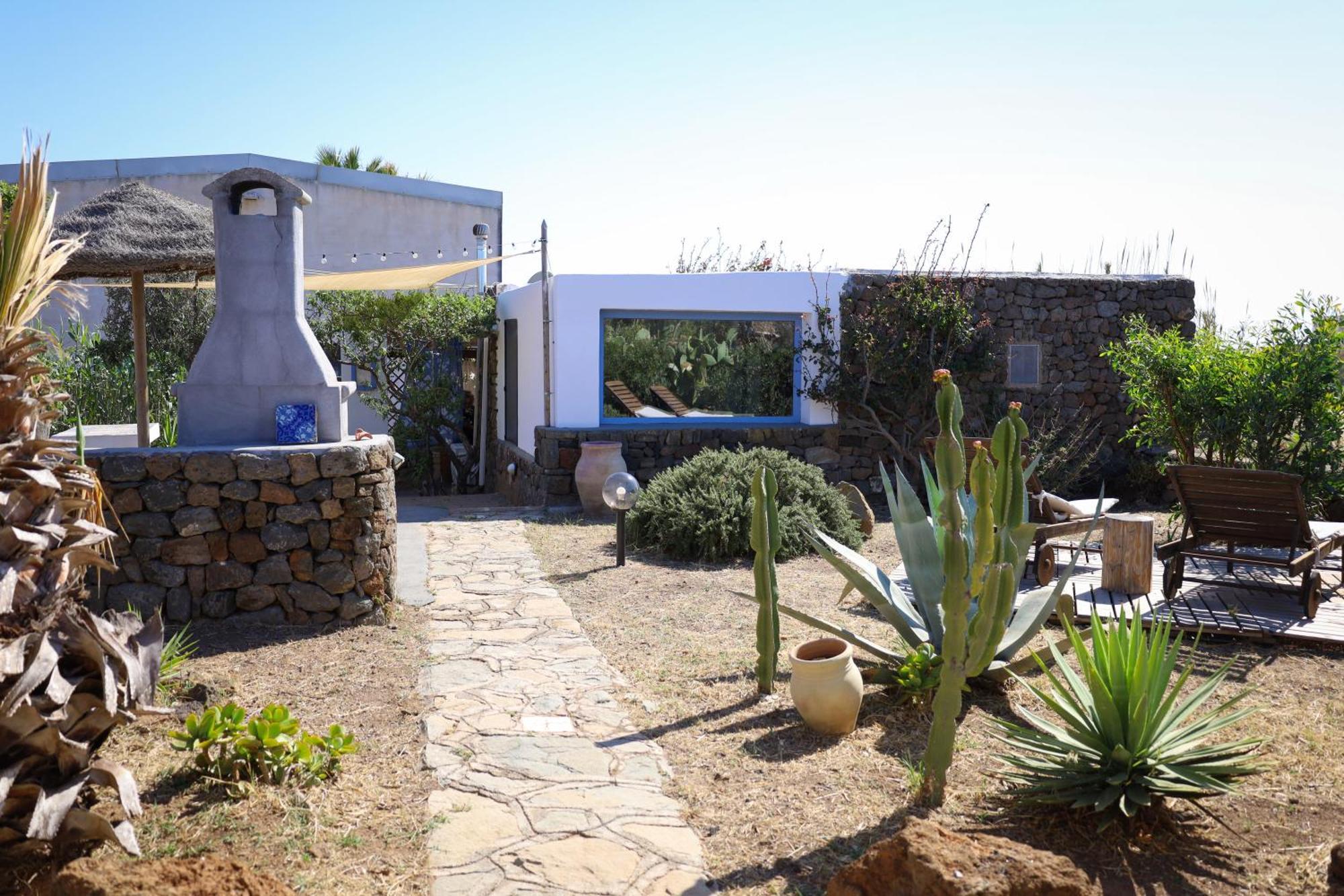Casetta Il Mandorlo Pantelleria Bagian luar foto